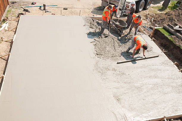 Best Concrete Pool Decks in Bronx, NY